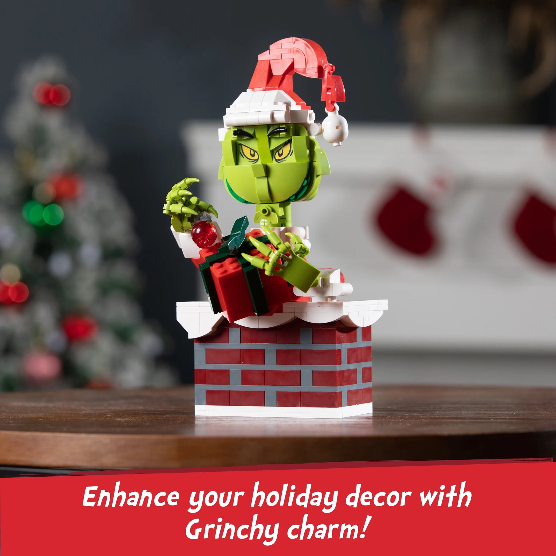 Brickcraft up the Chimney Grinch Building Kit (504-Plastic Piece Set) Limited Edition Collectible, Christmas Décor, Toy Gift Idea for Boys and Girls Ages 8 Years Old and Up