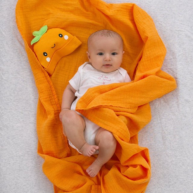 Parent's Choice Muslin Swaddle & Beanie Set – Orange/Pumpkin