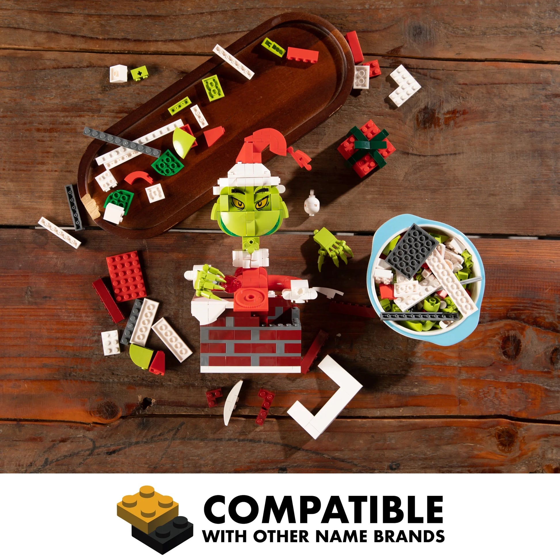 Brickcraft up the Chimney Grinch Building Kit (504-Plastic Piece Set) Limited Edition Collectible, Christmas Décor, Toy Gift Idea for Boys and Girls Ages 8 Years Old and Up